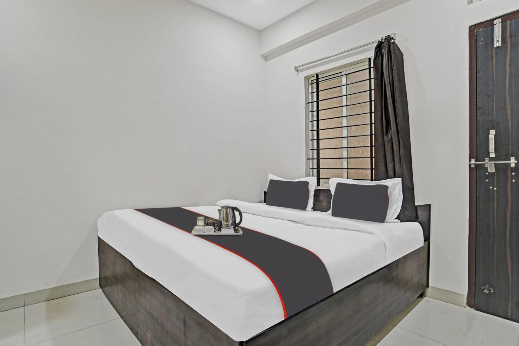 Hotel O Dream Palace Indore Exteriör bild