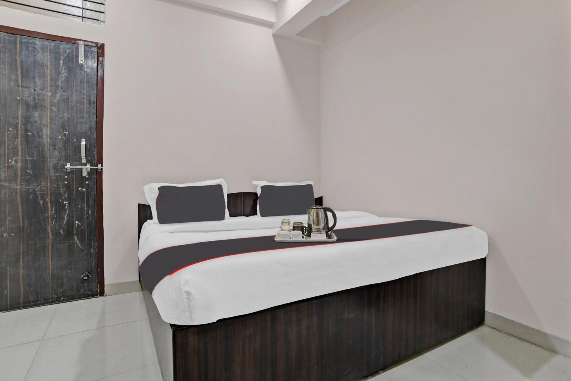 Hotel O Dream Palace Indore Exteriör bild